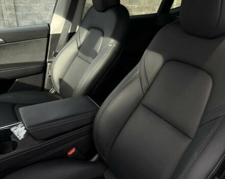 Чорний Тесла Model Y, об'ємом двигуна 0 л та пробігом 55 тис. км за 28100 $, фото 11 на Automoto.ua