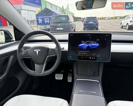 Черный Тесла Model Y, объемом двигателя 0 л и пробегом 34 тыс. км за 25000 $, фото 12 на Automoto.ua