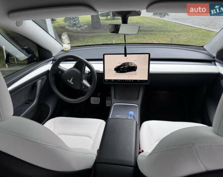 Чорний Тесла Model Y, об'ємом двигуна 0 л та пробігом 13 тис. км за 39900 $, фото 4 на Automoto.ua