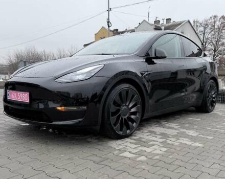 Черный Тесла Model Y, объемом двигателя 0 л и пробегом 84 тыс. км за 25900 $, фото 1 на Automoto.ua