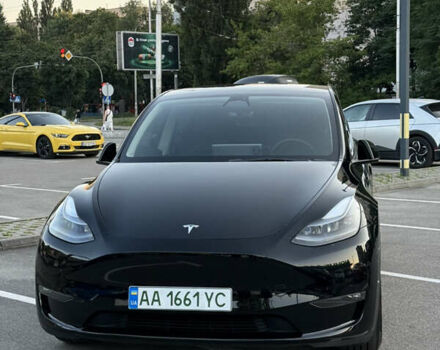Черный Тесла Model Y, объемом двигателя 0 л и пробегом 34 тыс. км за 35000 $, фото 1 на Automoto.ua