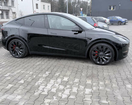 Черный Тесла Model Y, объемом двигателя 0 л и пробегом 84 тыс. км за 25900 $, фото 16 на Automoto.ua