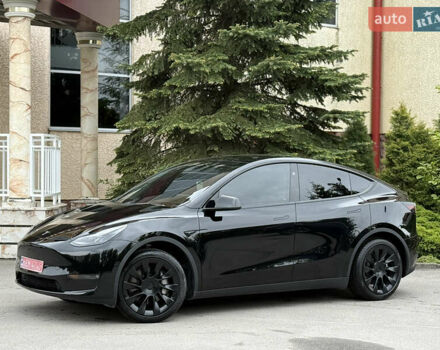 Черный Тесла Model Y, объемом двигателя 0 л и пробегом 18 тыс. км за 24000 $, фото 3 на Automoto.ua