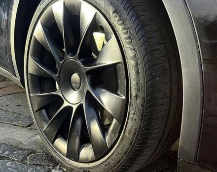 Чорний Тесла Model Y, об'ємом двигуна 0 л та пробігом 60 тис. км за 25950 $, фото 11 на Automoto.ua