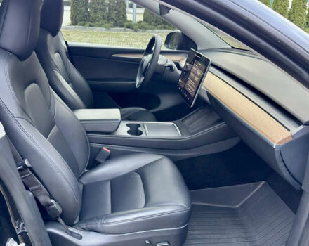 Чорний Тесла Model Y, об'ємом двигуна 0 л та пробігом 66 тис. км за 34500 $, фото 12 на Automoto.ua