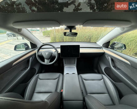 Тесла Model Y 2023 в Киеве на Automoto.ua Черный Тесла Model Y, объемом двигателя 0 л и пробегом 29 тыс. км за 34999 $, фото 26 на Automoto.ua
