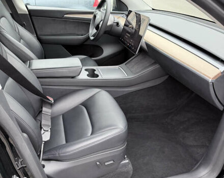 Черный Тесла Model Y, объемом двигателя 0 л и пробегом 84 тыс. км за 25900 $, фото 38 на Automoto.ua