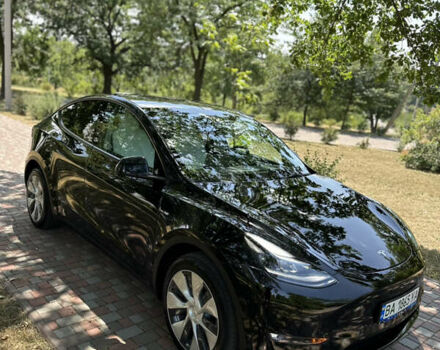 Черный Тесла Model Y, объемом двигателя 0 л и пробегом 30 тыс. км за 27900 $, фото 5 на Automoto.ua