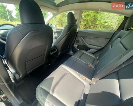 Черный Тесла Model Y, объемом двигателя 0 л и пробегом 6 тыс. км за 34000 $, фото 6 на Automoto.ua