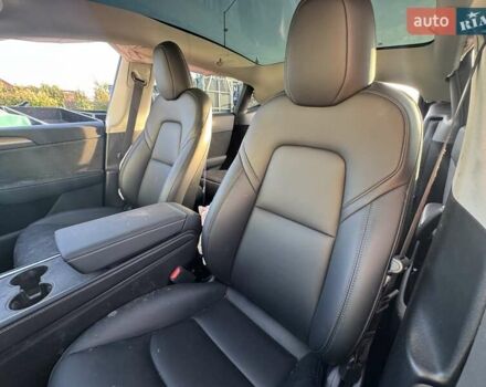 Тесла Model Y 2023 в Сарнах на Automoto.ua Черный Тесла Model Y, объемом двигателя 0 л и пробегом 41 тыс. км за 16850 $, фото 15 на Automoto.ua