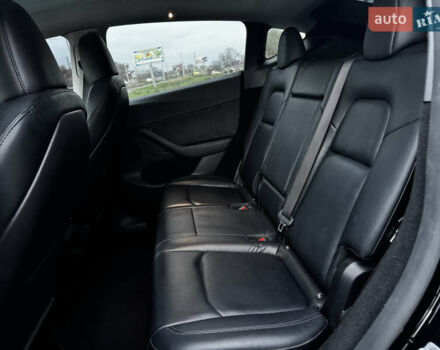 Чорний Тесла Model Y, об'ємом двигуна 0 л та пробігом 26 тис. км за 33000 $, фото 34 на Automoto.ua