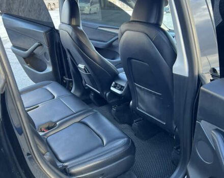 Черный Тесла Model Y, объемом двигателя 0 л и пробегом 123 тыс. км за 26400 $, фото 35 на Automoto.ua
