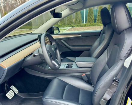 Чорний Тесла Model Y, об'ємом двигуна 0 л та пробігом 66 тис. км за 34500 $, фото 10 на Automoto.ua