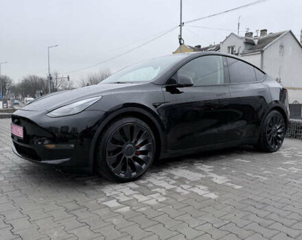 Черный Тесла Model Y, объемом двигателя 0 л и пробегом 84 тыс. км за 25900 $, фото 11 на Automoto.ua
