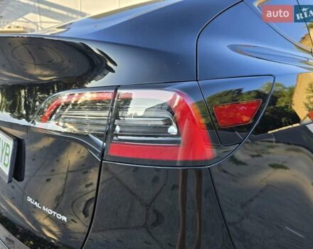 Чорний Тесла Model Y, об'ємом двигуна 0 л та пробігом 95 тис. км за 27300 $, фото 42 на Automoto.ua