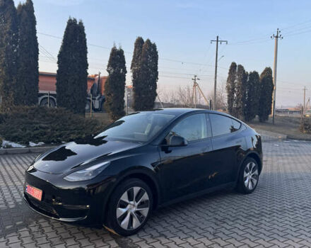 Черный Тесла Model Y, объемом двигателя 0 л и пробегом 11 тыс. км за 25500 $, фото 11 на Automoto.ua