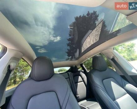 Черный Тесла Model Y, объемом двигателя 0 л и пробегом 6 тыс. км за 34000 $, фото 13 на Automoto.ua