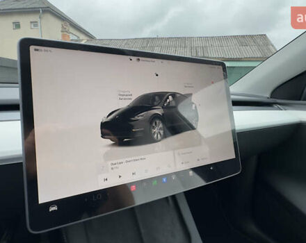 Черный Тесла Model Y, объемом двигателя 0 л и пробегом 1 тыс. км за 43000 $, фото 14 на Automoto.ua