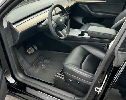 Чорний Тесла Model Y, об'ємом двигуна 0 л та пробігом 43 тис. км за 29700 $, фото 5 на Automoto.ua