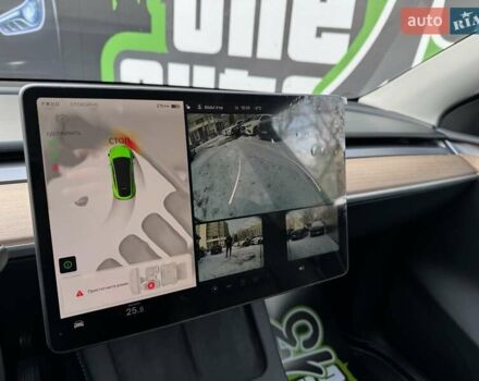 Черный Тесла Model Y, объемом двигателя 0 л и пробегом 1 тыс. км за 34900 $, фото 32 на Automoto.ua