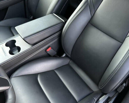 Черный Тесла Model Y, объемом двигателя 0 л и пробегом 39 тыс. км за 25000 $, фото 15 на Automoto.ua