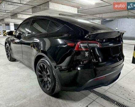 Черный Тесла Model Y, объемом двигателя 0 л и пробегом 39 тыс. км за 29500 $, фото 7 на Automoto.ua