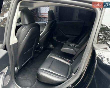 Чорний Тесла Model Y, об'ємом двигуна 0 л та пробігом 56 тис. км за 28700 $, фото 37 на Automoto.ua