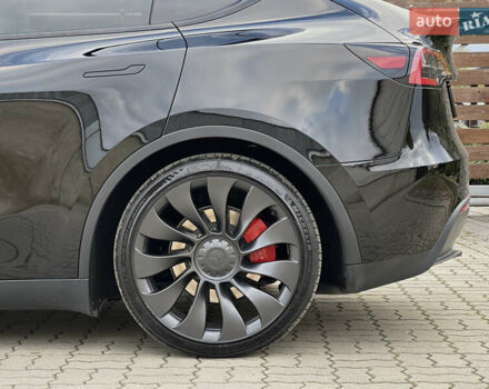 Чорний Тесла Model Y, об'ємом двигуна 0 л та пробігом 38 тис. км за 30799 $, фото 35 на Automoto.ua