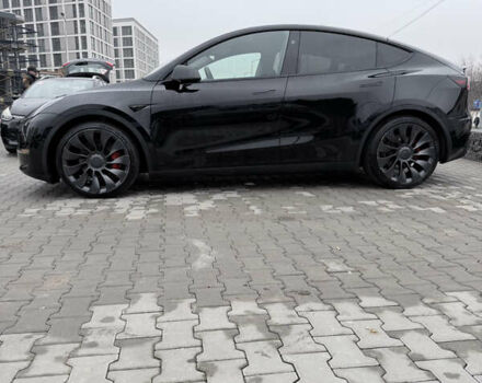 Черный Тесла Model Y, объемом двигателя 0 л и пробегом 84 тыс. км за 25900 $, фото 4 на Automoto.ua