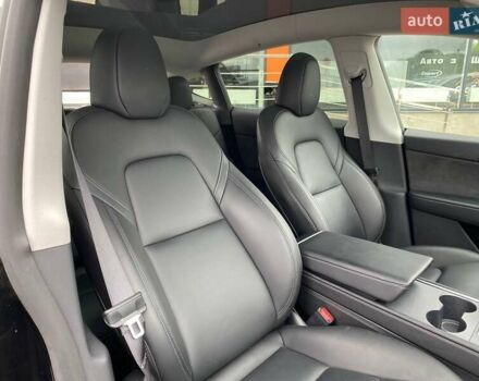 Чорний Тесла Model Y, об'ємом двигуна 0 л та пробігом 78 тис. км за 27300 $, фото 20 на Automoto.ua