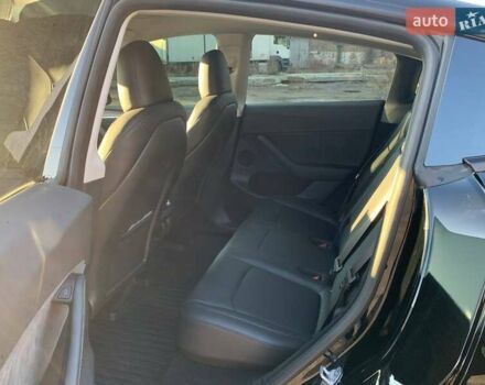 Черный Тесла Model Y, объемом двигателя 0 л и пробегом 25 тыс. км за 26500 $, фото 20 на Automoto.ua