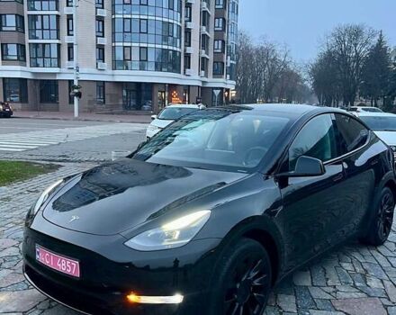 Чорний Тесла Model Y, об'ємом двигуна 0 л та пробігом 60 тис. км за 25950 $, фото 2 на Automoto.ua
