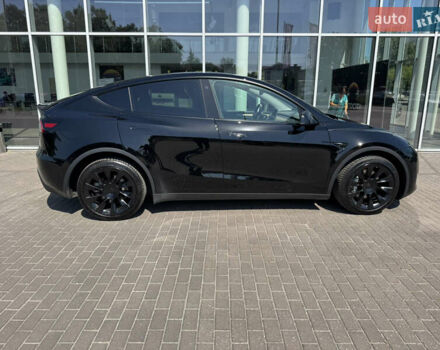 Чорний Тесла Model Y, об'ємом двигуна 0 л та пробігом 28 тис. км за 33000 $, фото 12 на Automoto.ua