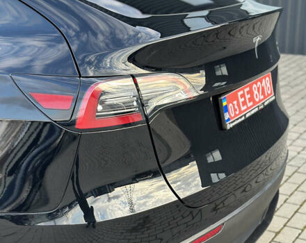 Черный Тесла Model Y, объемом двигателя 0 л и пробегом 39 тыс. км за 25000 $, фото 9 на Automoto.ua