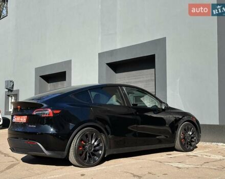 Черный Тесла Model Y, объемом двигателя 0 л и пробегом 9 тыс. км за 32500 $, фото 8 на Automoto.ua