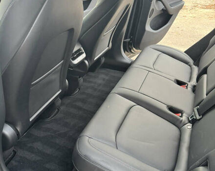 Черный Тесла Model Y, объемом двигателя 0 л и пробегом 16 тыс. км за 27000 $, фото 11 на Automoto.ua