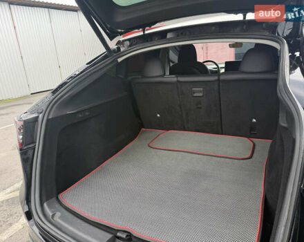 Тесла Model Y 2023 в Калиновке на Automoto.ua Черный Тесла Model Y, объемом двигателя 0 л и пробегом 110 тыс. км за 24500 $, фото 14 на Automoto.ua