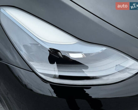 Чорний Тесла Model Y, об'ємом двигуна 0 л та пробігом 26 тис. км за 33000 $, фото 10 на Automoto.ua
