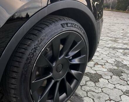 Черный Тесла Model Y, объемом двигателя 0 л и пробегом 64 тыс. км за 29100 $, фото 12 на Automoto.ua