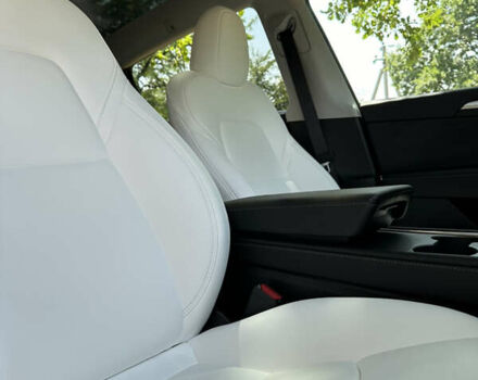 Черный Тесла Model Y, объемом двигателя 0 л и пробегом 30 тыс. км за 27900 $, фото 28 на Automoto.ua