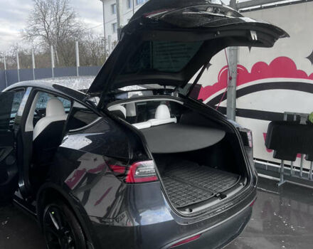 Черный Тесла Model Y, объемом двигателя 0 л и пробегом 24 тыс. км за 33000 $, фото 15 на Automoto.ua