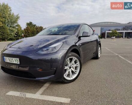 Черный Тесла Model Y, объемом двигателя 0 л и пробегом 10 тыс. км за 29000 $, фото 3 на Automoto.ua