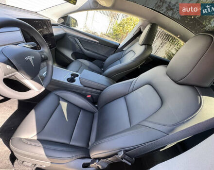 Черный Тесла Model Y, объемом двигателя 0 л и пробегом 8 тыс. км за 37000 $, фото 12 на Automoto.ua