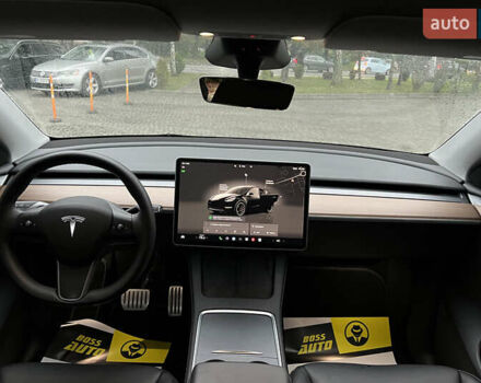 Черный Тесла Model Y, объемом двигателя 0 л и пробегом 10 тыс. км за 34900 $, фото 9 на Automoto.ua