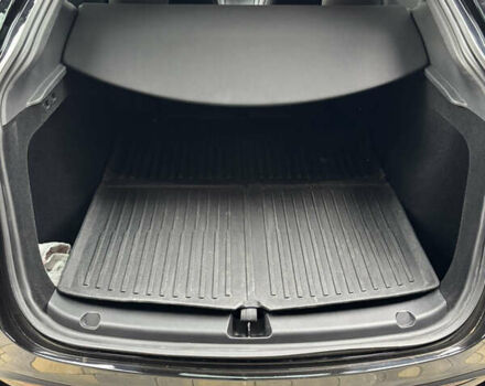 Тесла Model Y 2024 в Тернополе на Automoto.ua Черный Тесла Model Y, объемом двигателя 0 л и пробегом 13 тыс. км за 33500 $, фото 25 на Automoto.ua