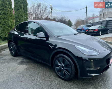 Черный Тесла Model Y, объемом двигателя 0 л и пробегом 5 тыс. км за 33800 $, фото 22 на Automoto.ua