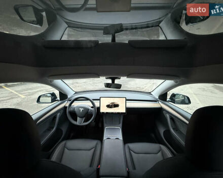 Черный Тесла Model Y, объемом двигателя 0 л и пробегом 19 тыс. км за 36500 $, фото 57 на Automoto.ua