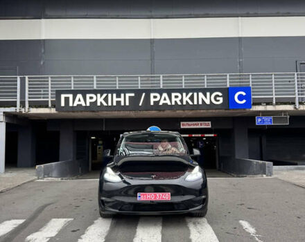 Черный Тесла Model Y, объемом двигателя 0 л и пробегом 12 тыс. км за 36500 $, фото 6 на Automoto.ua
