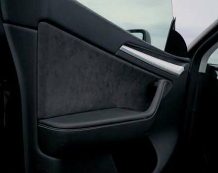 Чорний Тесла Model Y, об'ємом двигуна 0 л та пробігом 8 тис. км за 33000 $, фото 8 на Automoto.ua