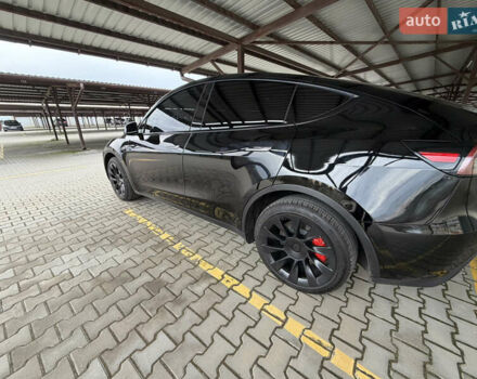 Черный Тесла Model Y, объемом двигателя 0 л и пробегом 7 тыс. км за 32500 $, фото 2 на Automoto.ua